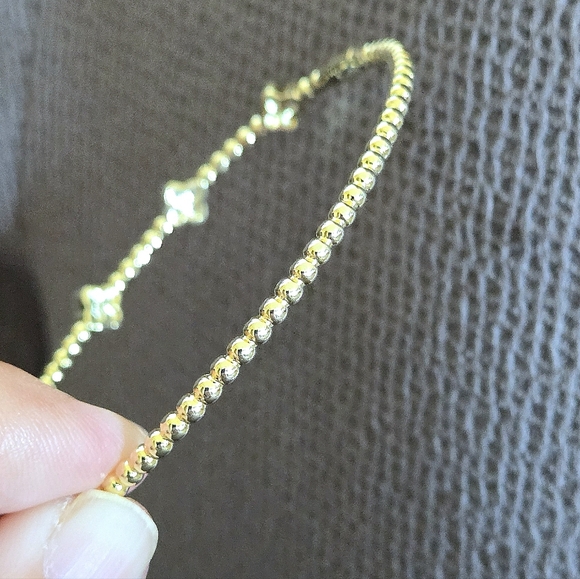 Gold💛 Hinged Cubic Zirconia💎 Flower🌸 Bracelet - NWT - Picture 9 of 16